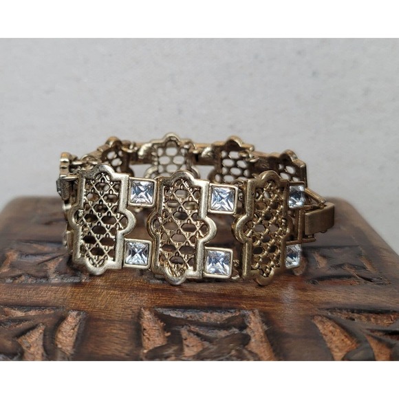 Vintage Signed KF Gold and Clear Acrylic Stone Open Link Bracelet - Picture 1 of 6